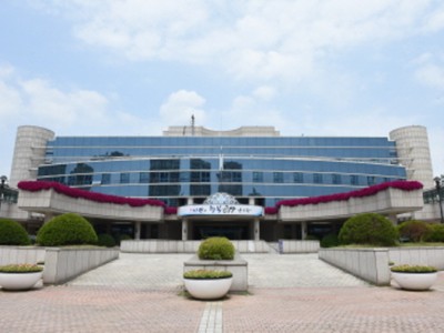 하남시의사회, 하남시미사강변종합사회복지관에 저소득층 건강(장기요양)보험료 체납세대 지원 이미지