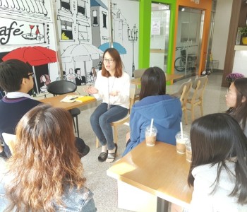 10월11일 '신평중학교 진로체험' 이미지